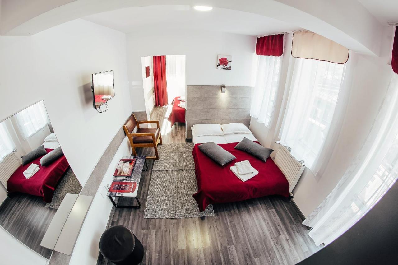 Hotel Simeria Hura-Humora Exteriér fotografie