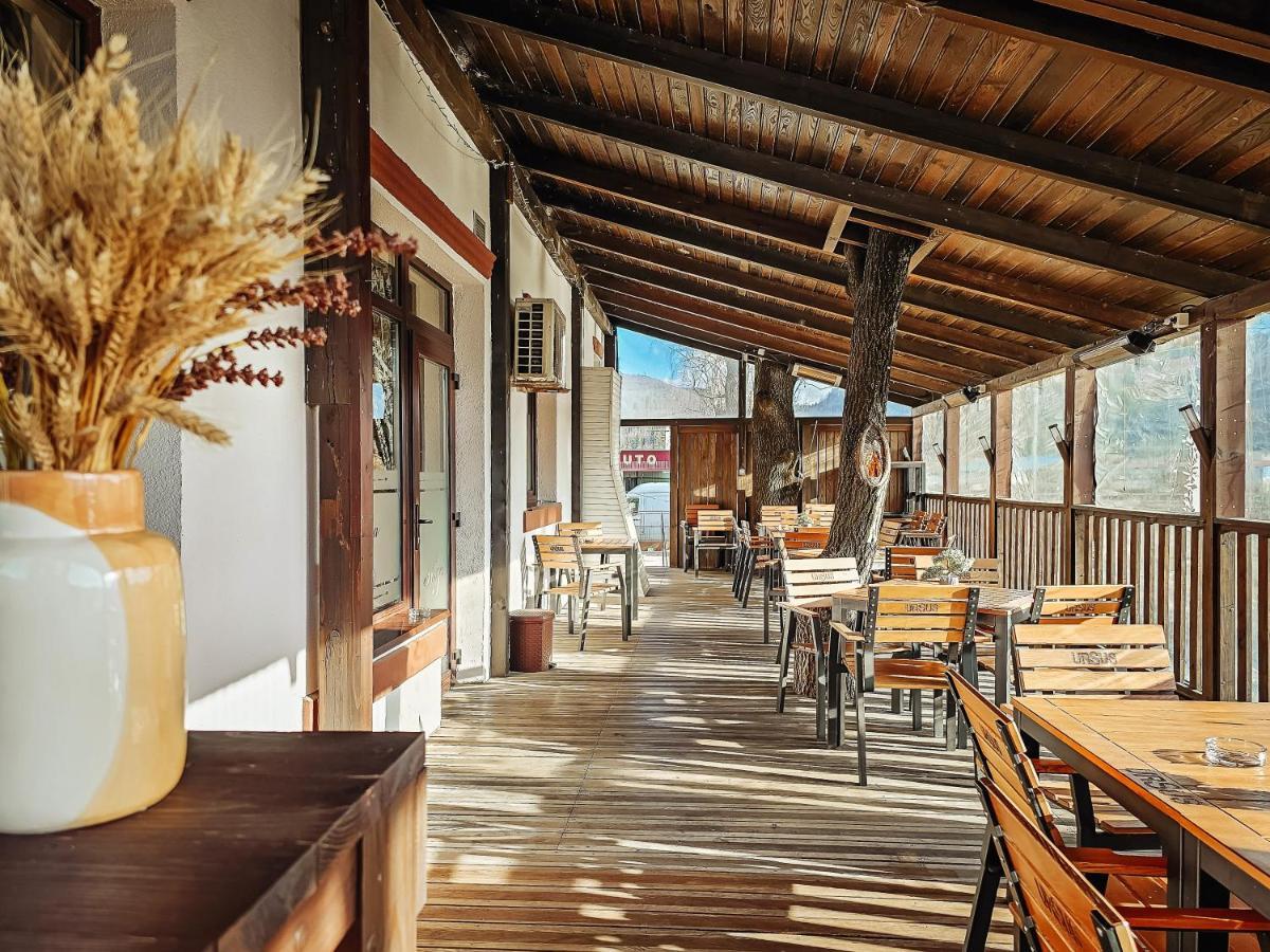 Hotel Simeria Hura-Humora Exteriér fotografie